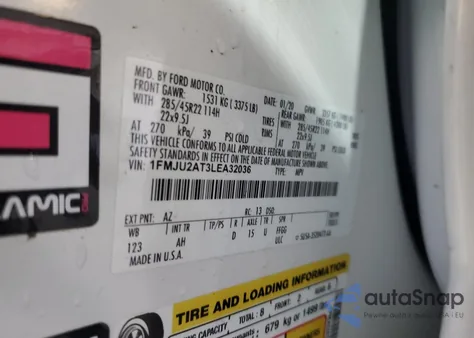 2020 Ford Expedition Limited z USA, uszkodzony, nr VIN 1FMJU2AT3LEA32036